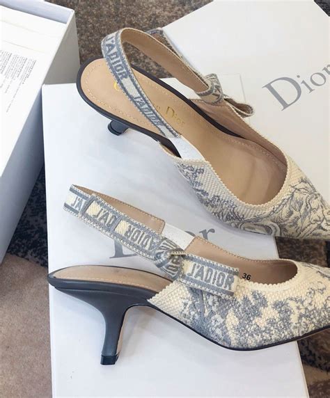 dior shoe middle heel|Dior j'adior slingback pump scam.